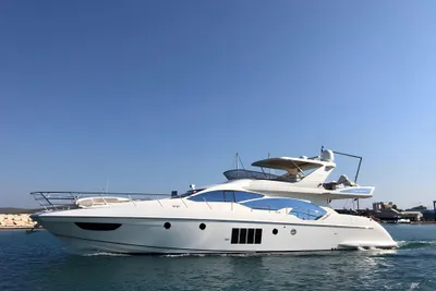 Azimut 70