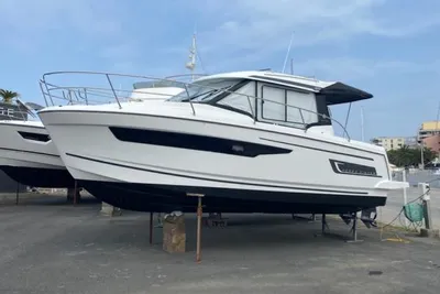2021 Jeanneau Merry Fisher 895