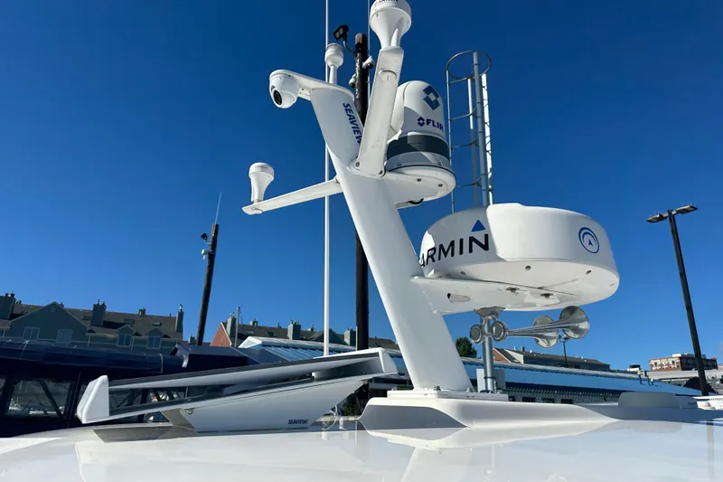 Jomo Yacht Photos Pics 