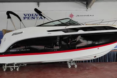 2025 Bayliner Ciera 8