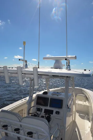 Jupiter IV Yacht Photos Pics 