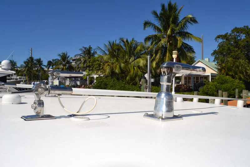 Jupiter IV Yacht Photos Pics 