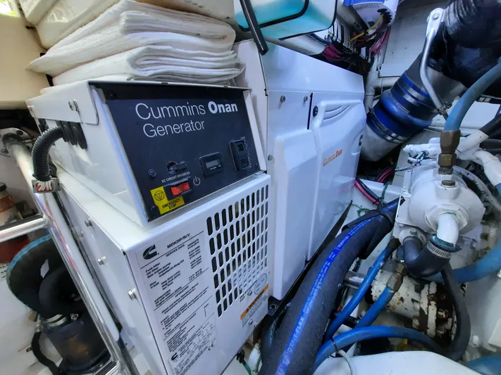 Foam O Yacht Photos Pics Cummins Onan generator in engine room of 2000 Cabo 45 Express.