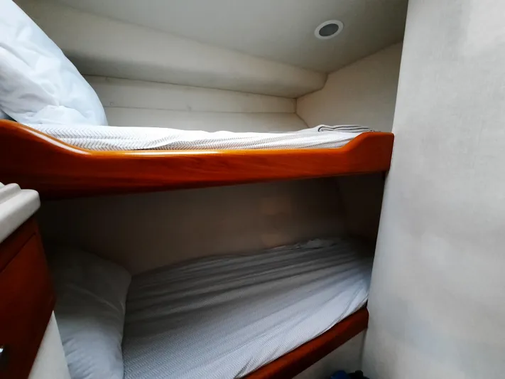 Foam O Yacht Photos Pics Bunk beds in a 2000 Cabo 45 Express yacht cabin.