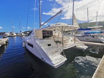 2017 Leopard 48