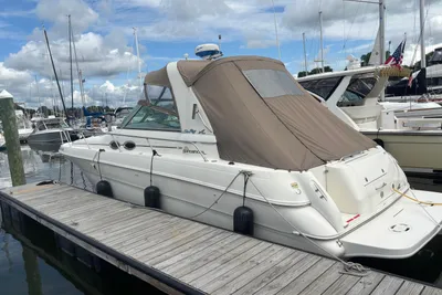 Sea Ray 310 Sundancer