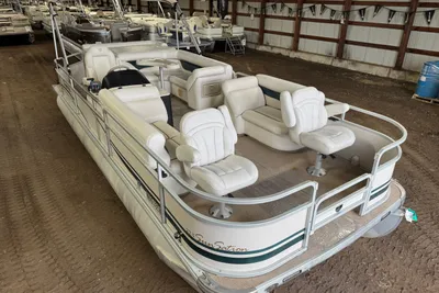 Premier 225 SunSation Pontoon