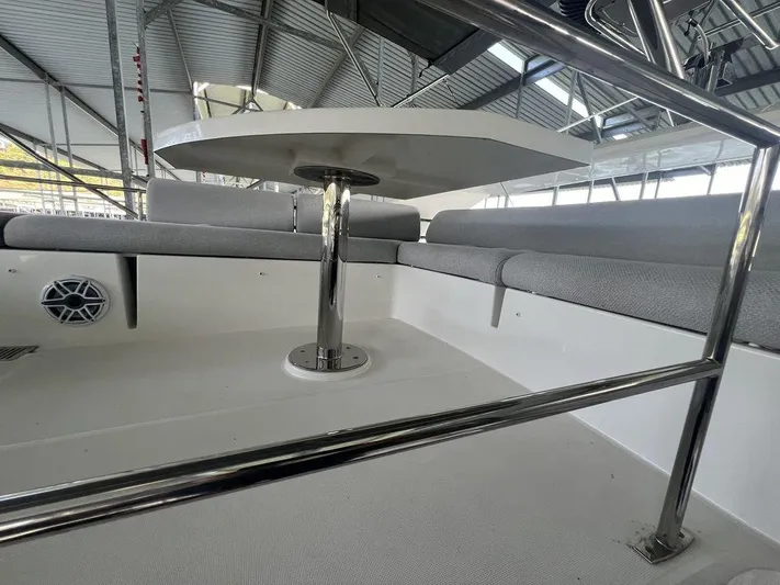 Velkommen Yacht Photos Pics 