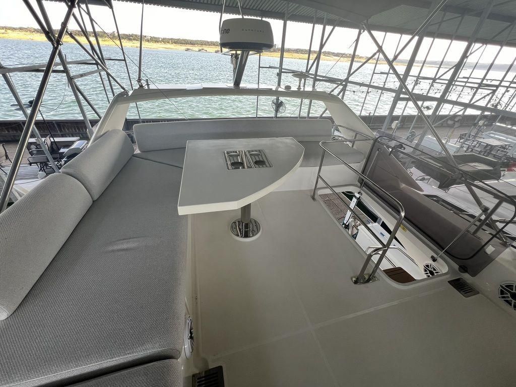 2022 Prestige 46 