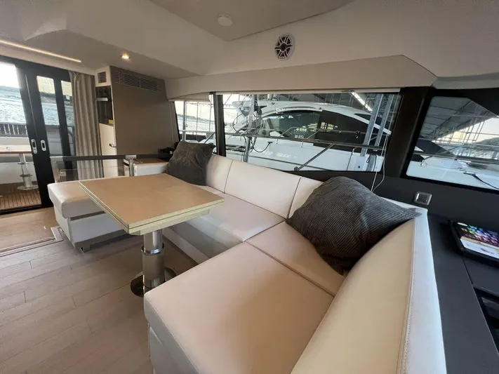 Velkommen Yacht Photos Pics 