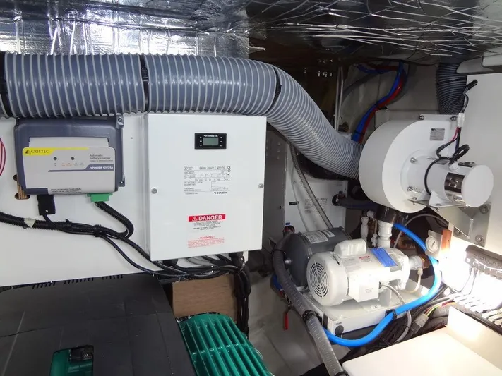 Velkommen Yacht Photos Pics 