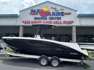 2023 Yamaha Boats 255 FSH Sport E at Park Marine Boating Center.