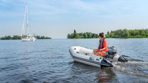 2023 Yamaha Boats Yam 240 T