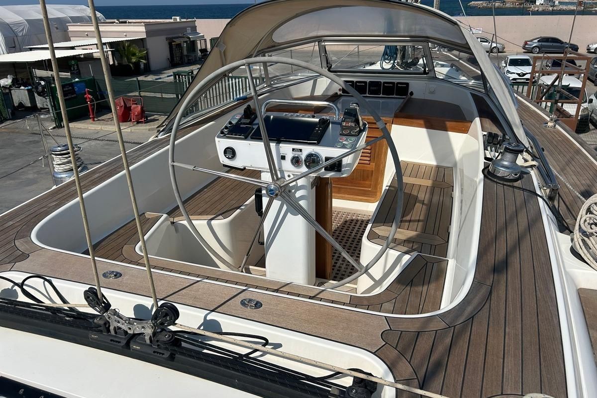 2021 Hallberg-Rassy 47 