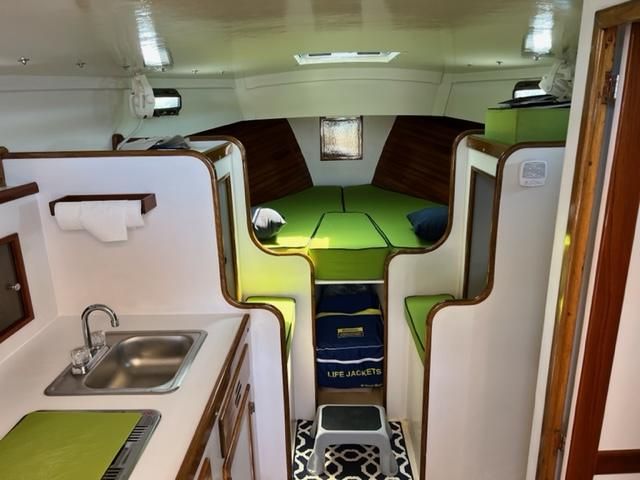 1977-36-jarvis-newman-36-quot-downeast-quot-softtop-cruiser