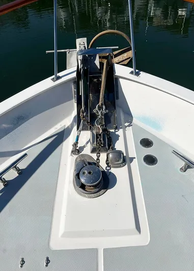  Yacht Photos Pics 1987 DeFever Tri-Cabin boat deck with anchor and winch system.
