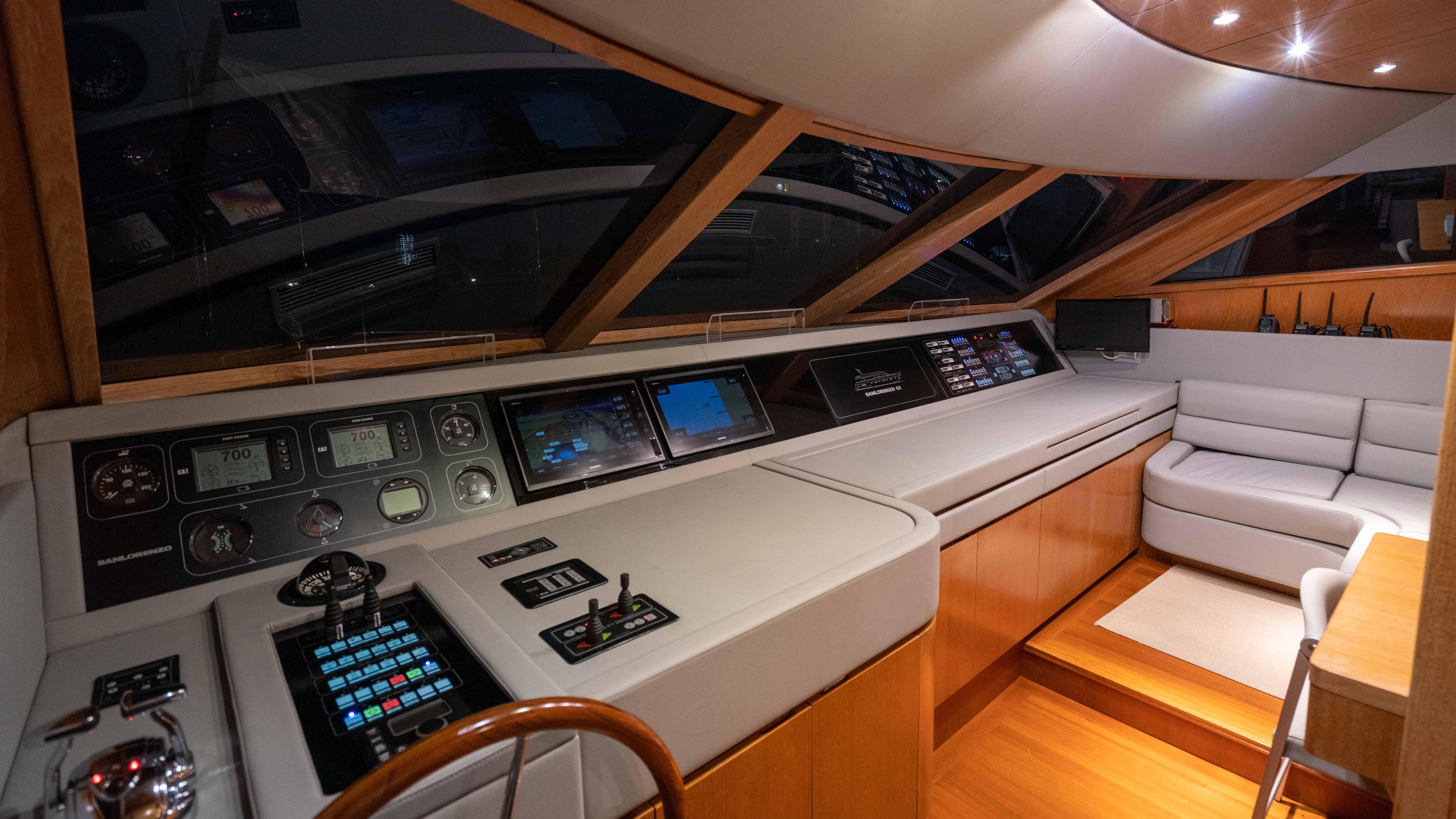 Yacht