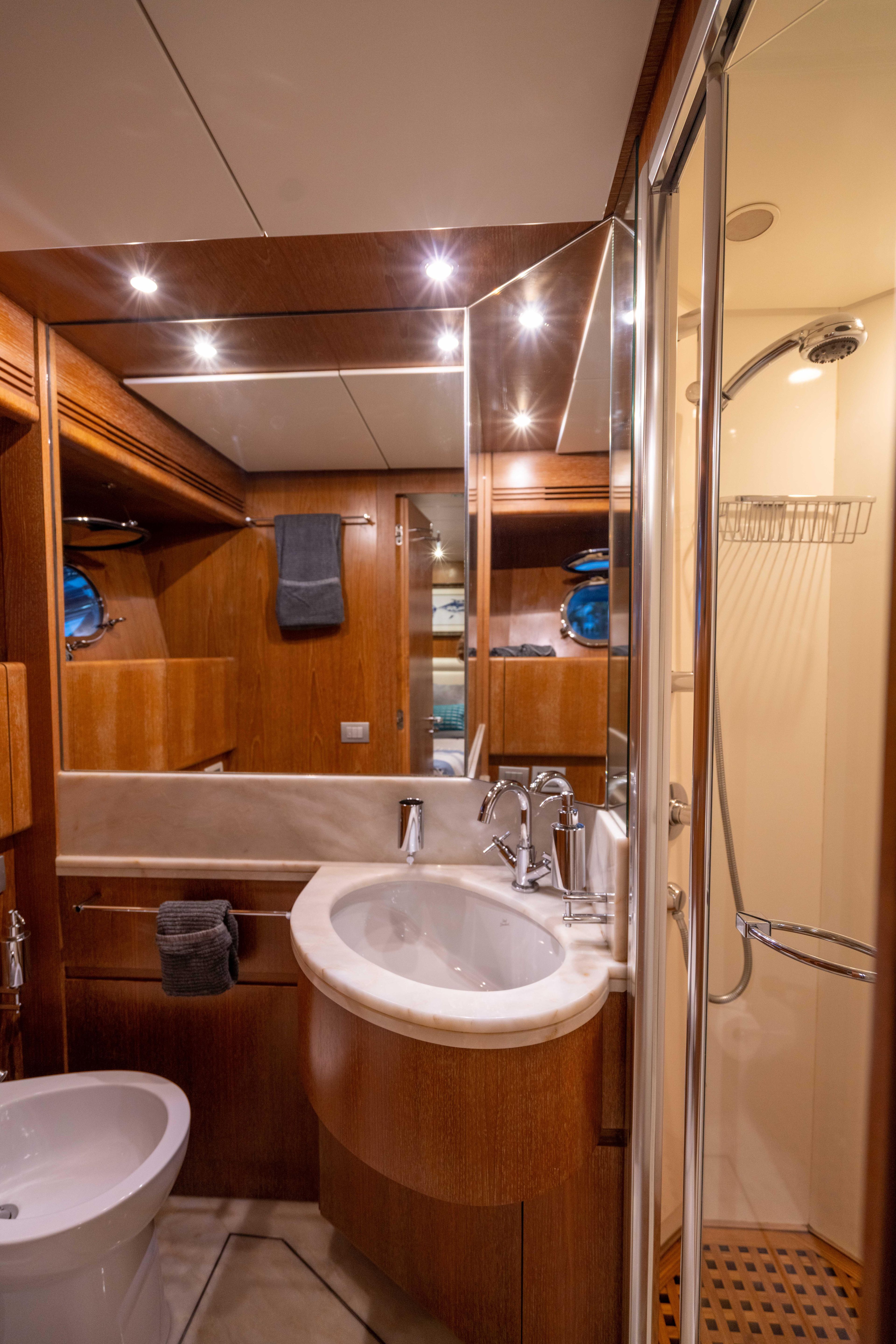 Yacht