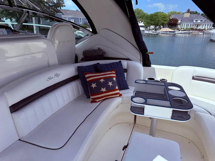 Great Escape Yacht Photos Pics 