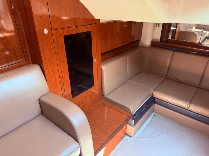 Great Escape Yacht Photos Pics 