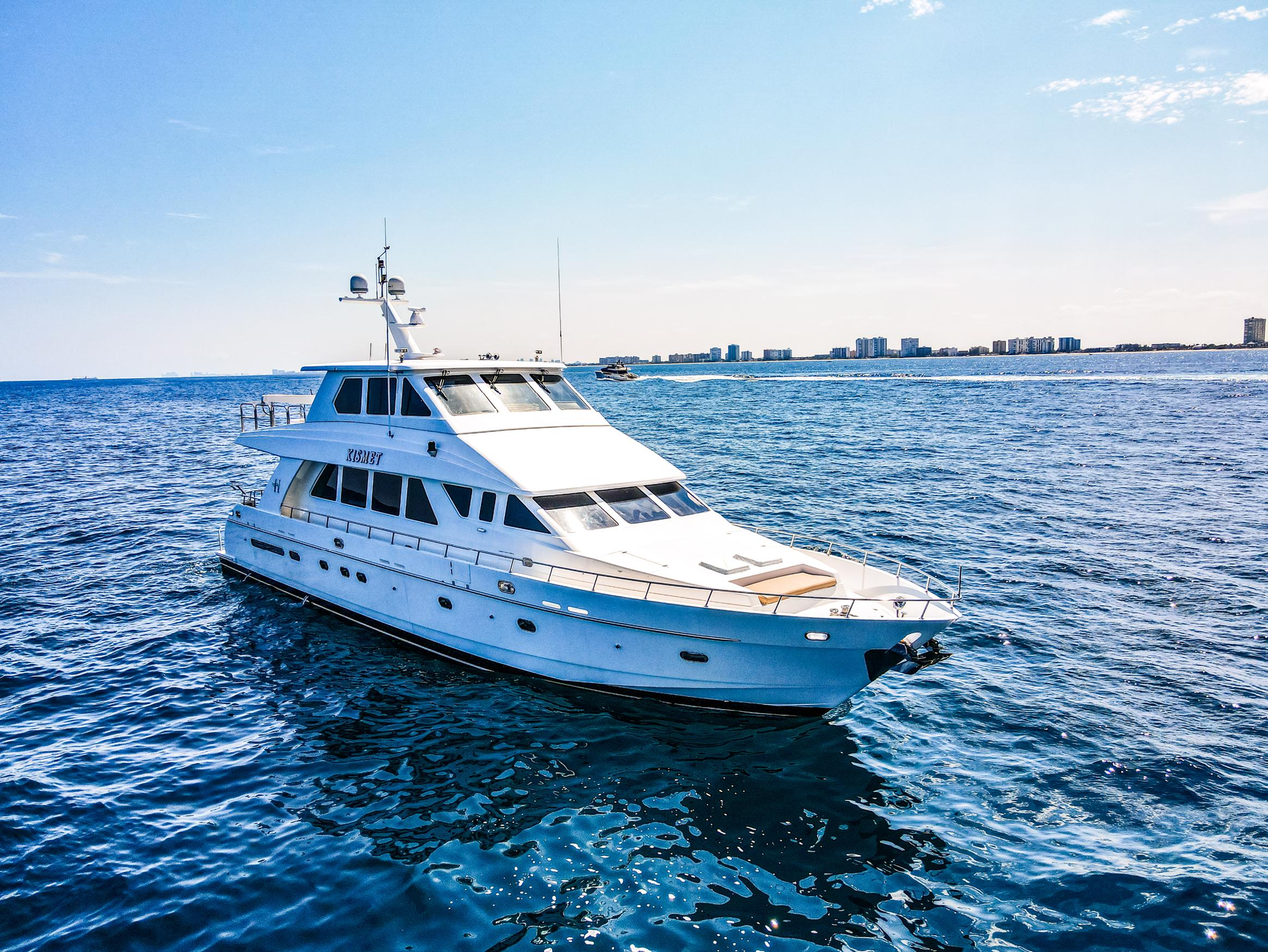 2003 Hargrave Sky Lounge Motoryacht Motor Yachts for sale YachtWorld