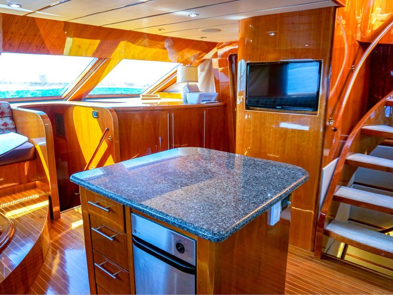 2003 Hargrave Sky Lounge Motoryacht