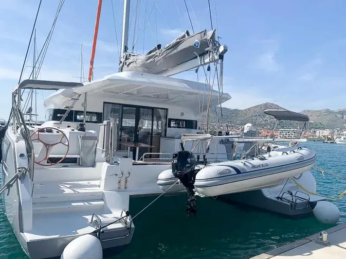  Yacht Photos Pics 