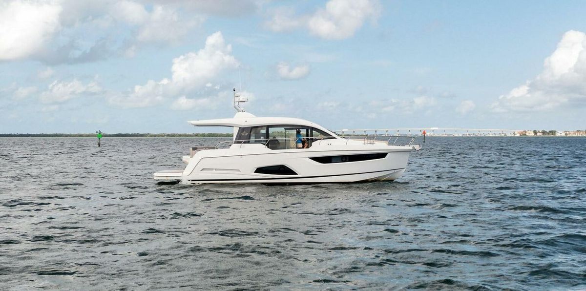 2020 Sealine C430 Sport Cruiser