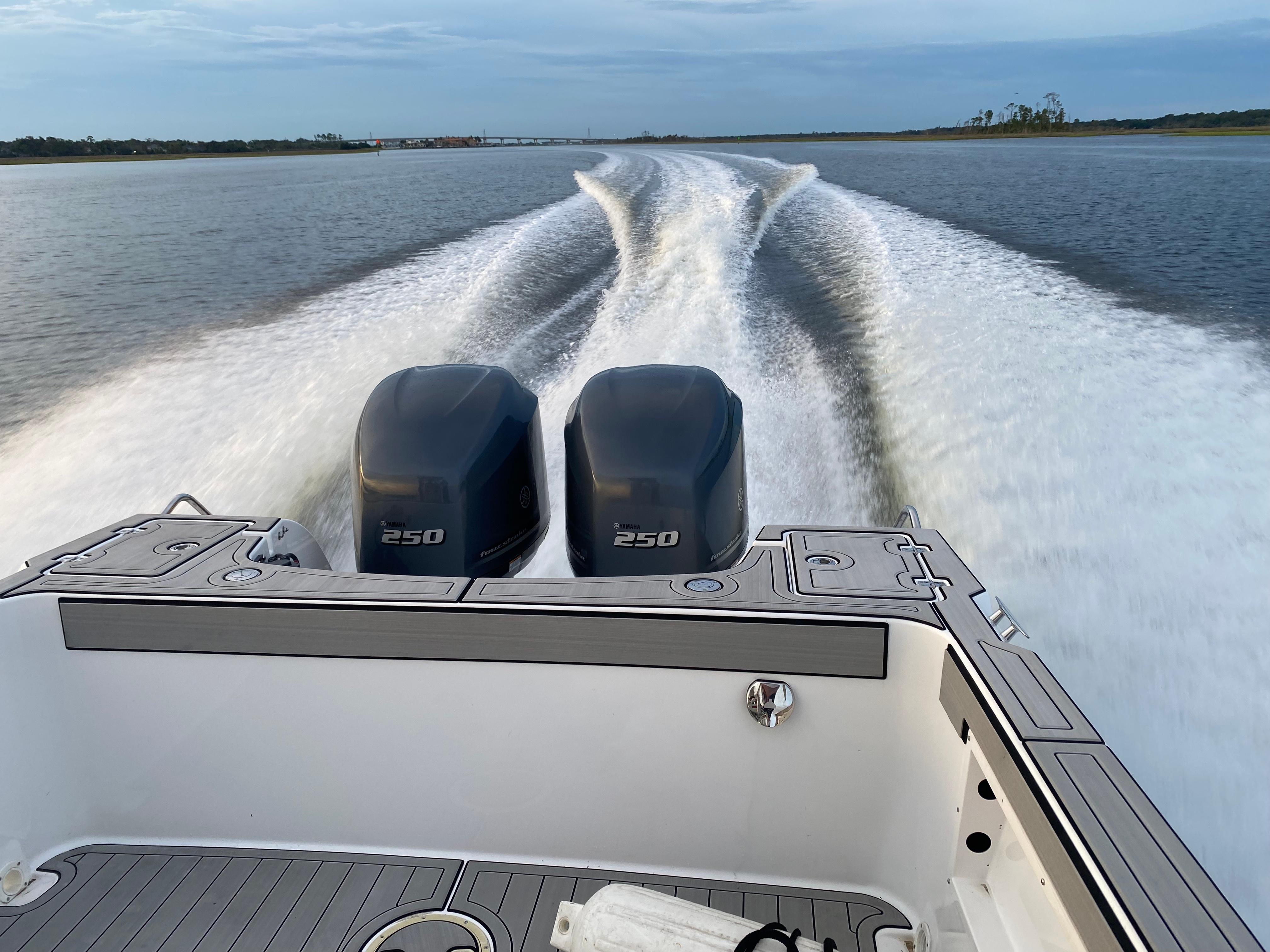 2023 Custom Shark Fin R321 Center Console Center Console for sale