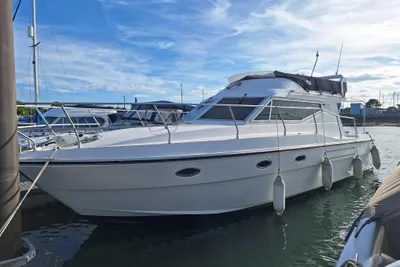 1990 Azimut AZ 37