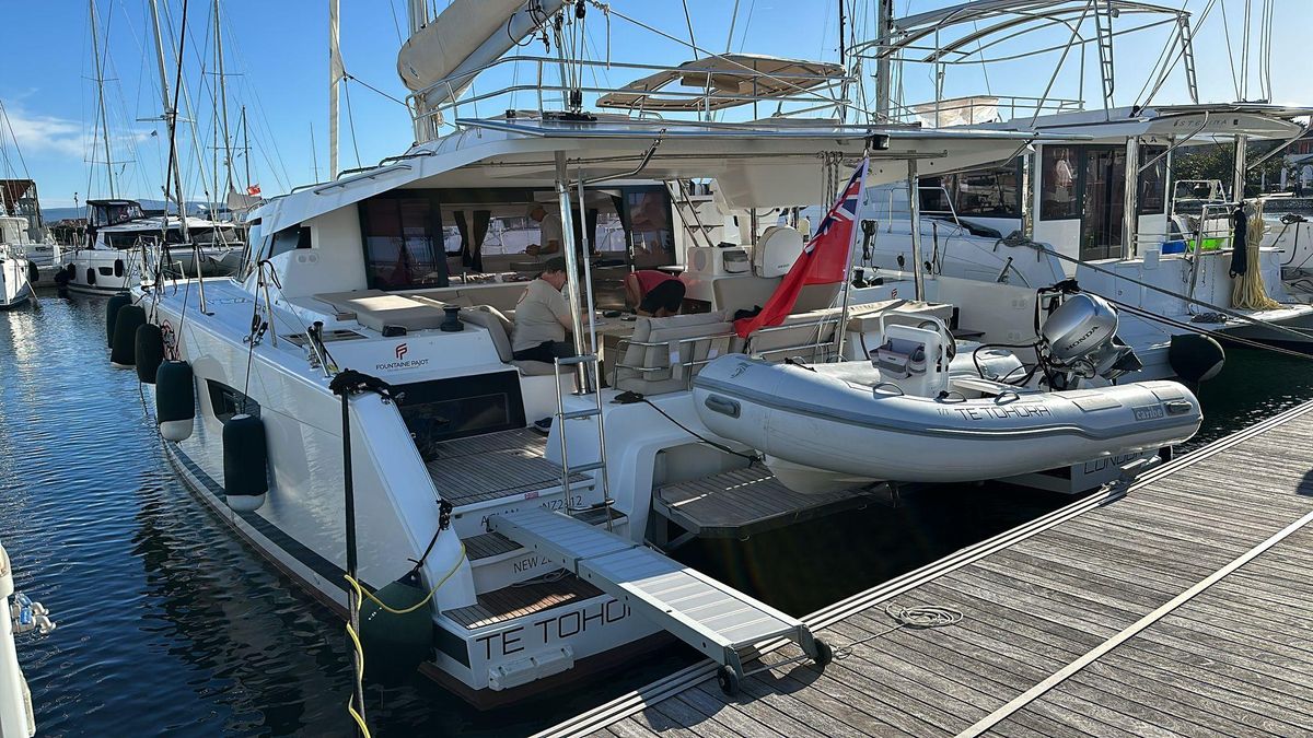 2021 Fountaine Pajot 44 
