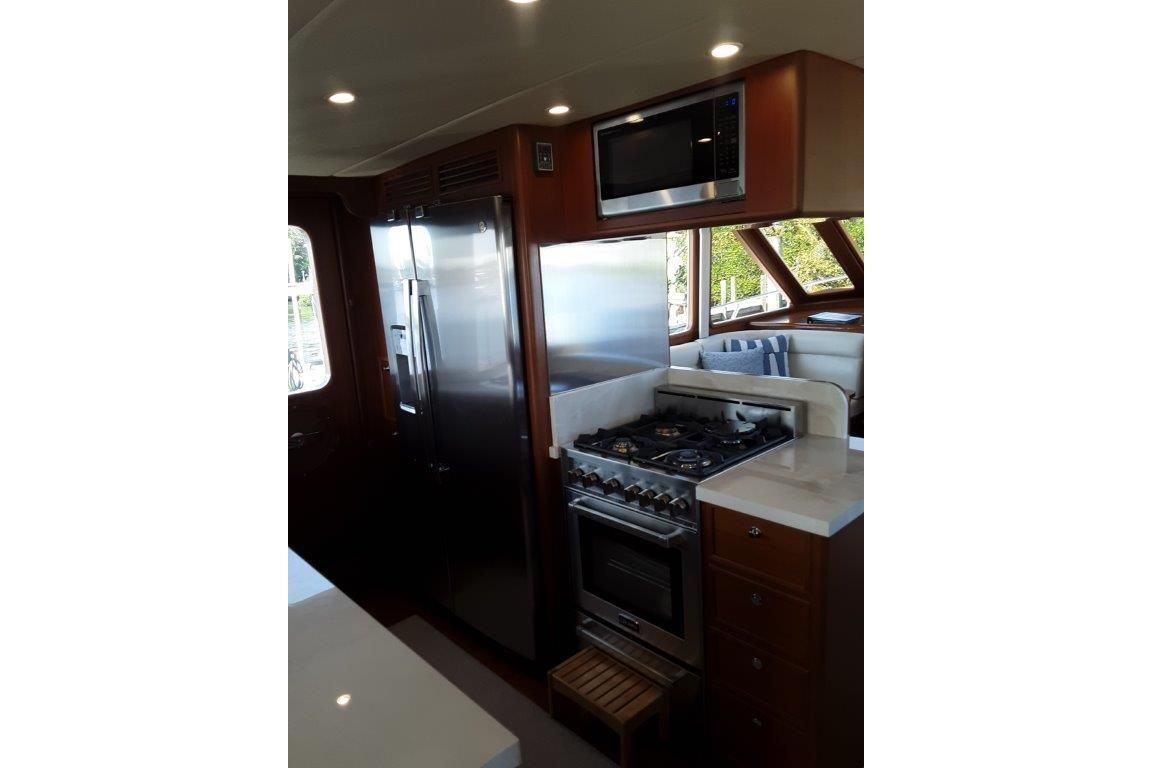2008 Offshore Yachts 62 