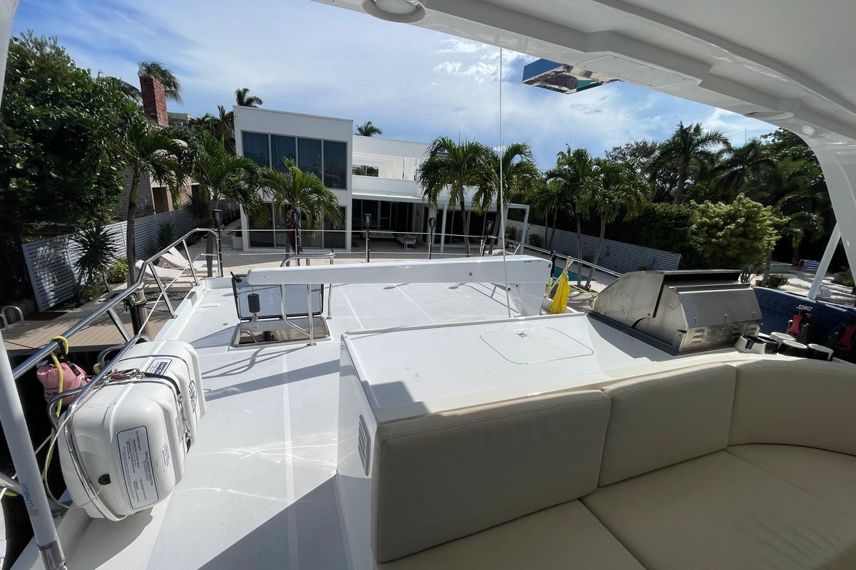 2008 Offshore Yachts 62 