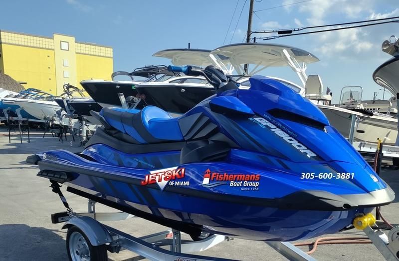 2023 Yamaha WaveRunner GP1800®R SVHO® Scooters de mer et jet skis à vendre YachtWorld
