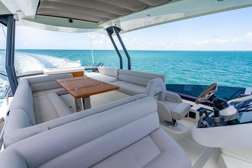 2022 Beneteau 52 