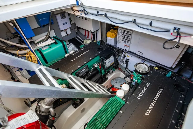 Grace Yacht Photos Pics 