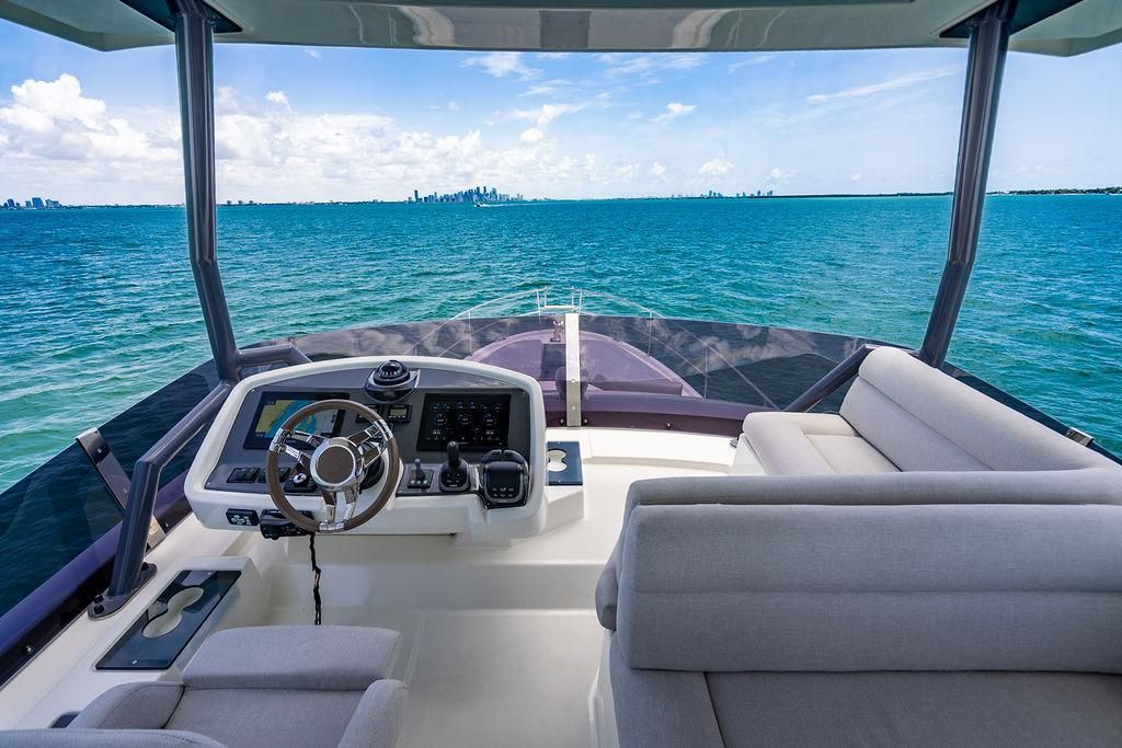 2022 Beneteau 52 