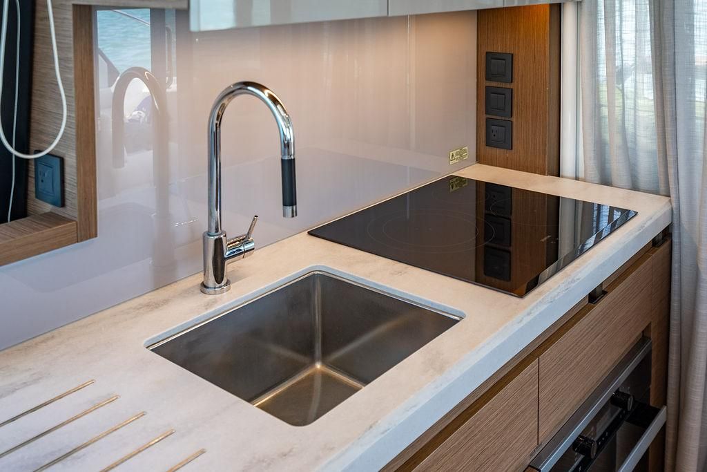 2022 Beneteau 52 