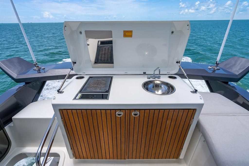 2022 Beneteau 52 