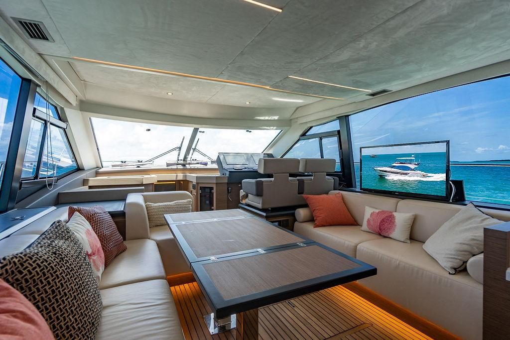 2022 Beneteau 52 