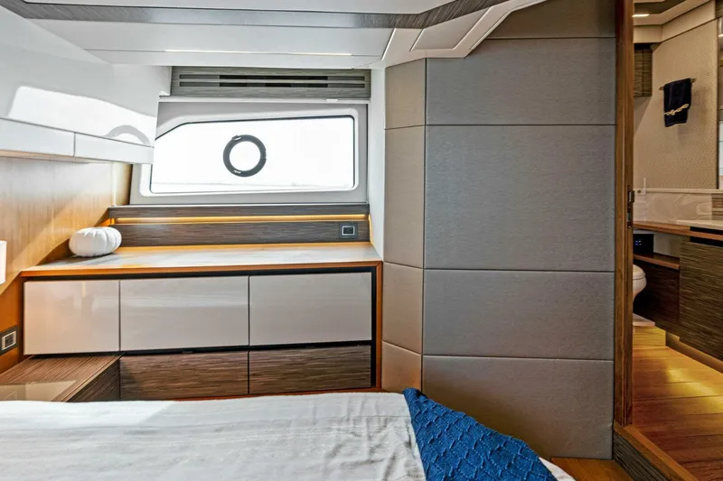 Victory Yacht Photos Pics 2019 Tiara Yachts 49 COUPE interior cabin with modern design and natural light.