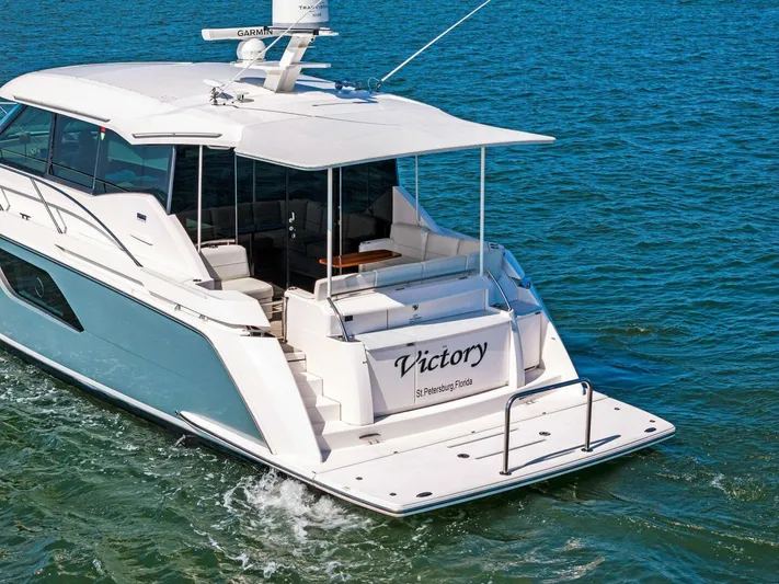 Victory Yacht Photos Pics 