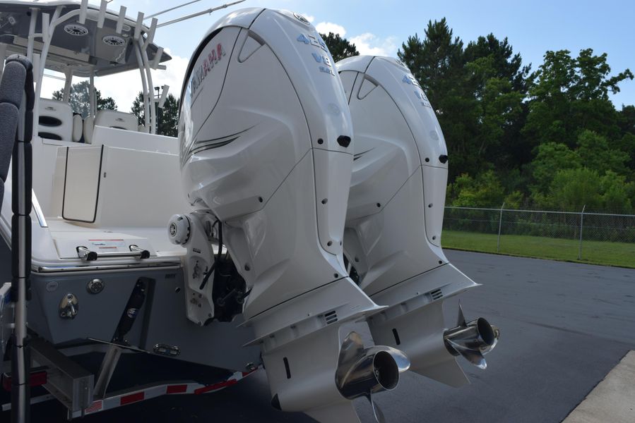 2022 Cobia 320 Center Console