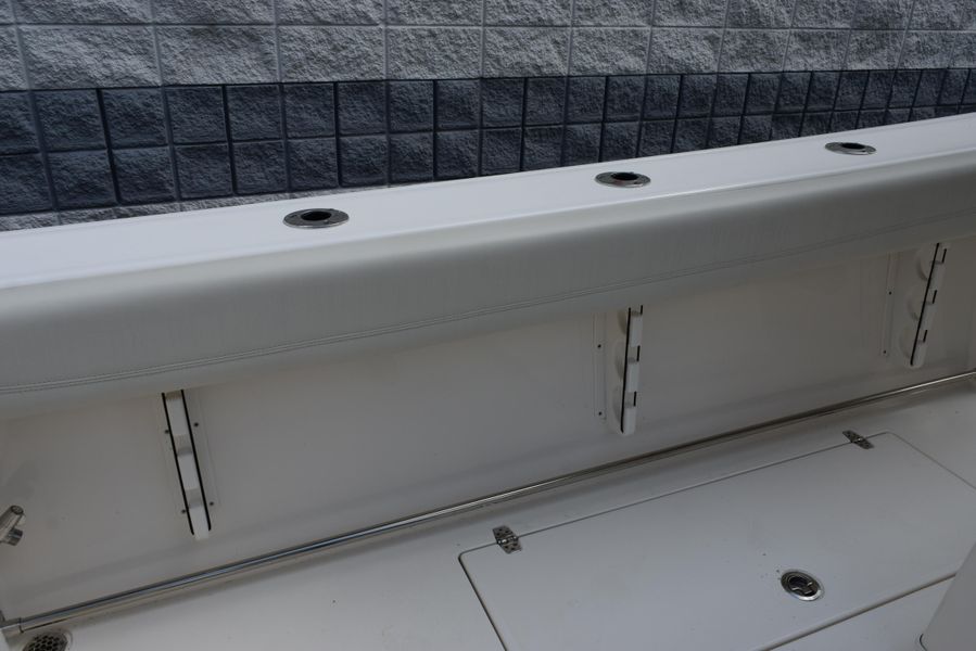2022 Cobia 320 Center Console