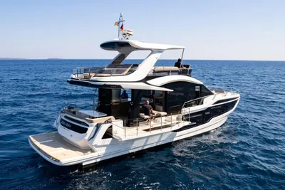 2025 Galeon 560 Fly