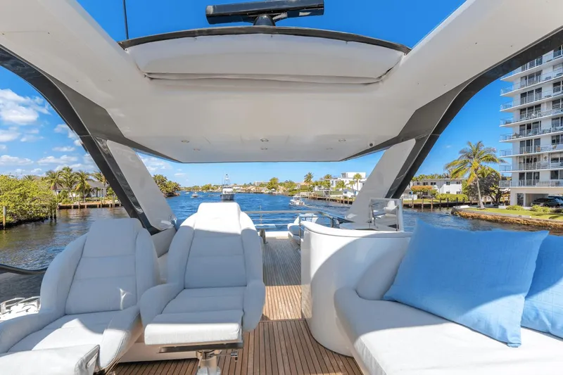 Trilogy T3 Yacht Photos Pics 