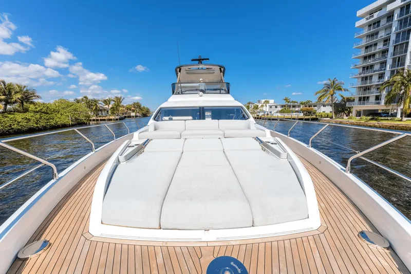 Trilogy T3 Yacht Photos Pics 