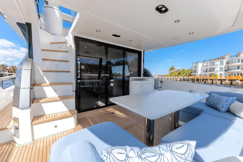 Trilogy T3 Yacht Photos Pics 