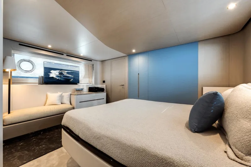 Trilogy T3 Yacht Photos Pics 