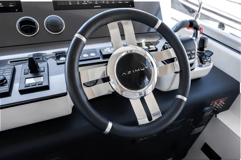 Trilogy T3 Yacht Photos Pics 